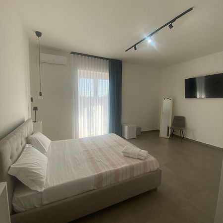 Hyria Rooms Nola Esterno foto